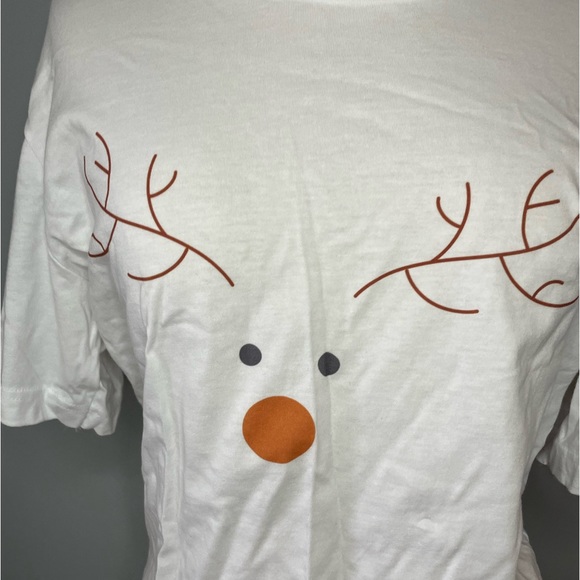 Women’s Adorable White Christmas Reindeer Shirt - Picture 4 of 5